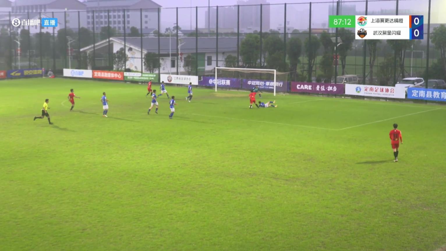 員工瘋狂助攻老板！58歲老板朱駿中冠替補完成絕殺