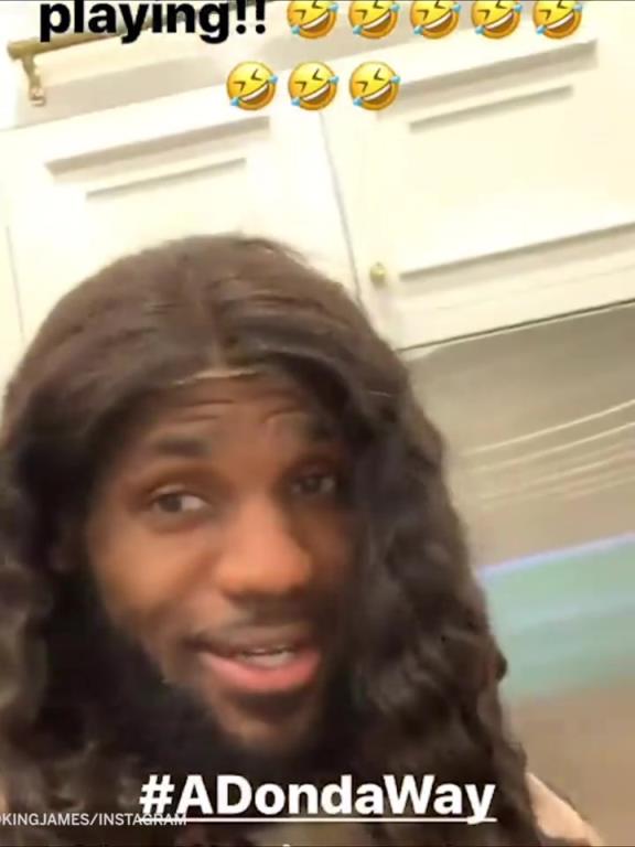 越看越炸裂！女裝老詹震驚眾人